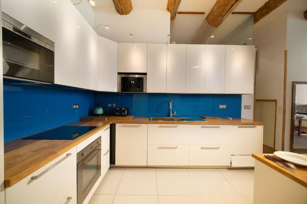 Air-Conditioned Loft In The Heart Of The Old Port Marseille Exteriör bild