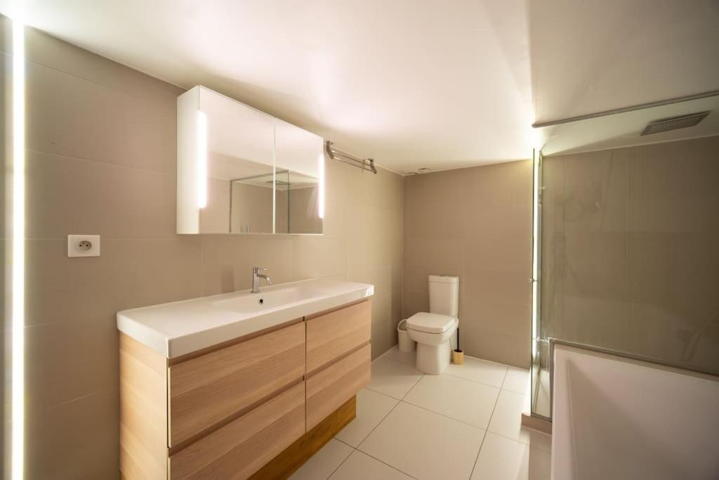 Air-Conditioned Loft In The Heart Of The Old Port Marseille Exteriör bild
